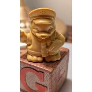 Vintage 80s Cap'n Crunch Sailor Duck Cereal Prize